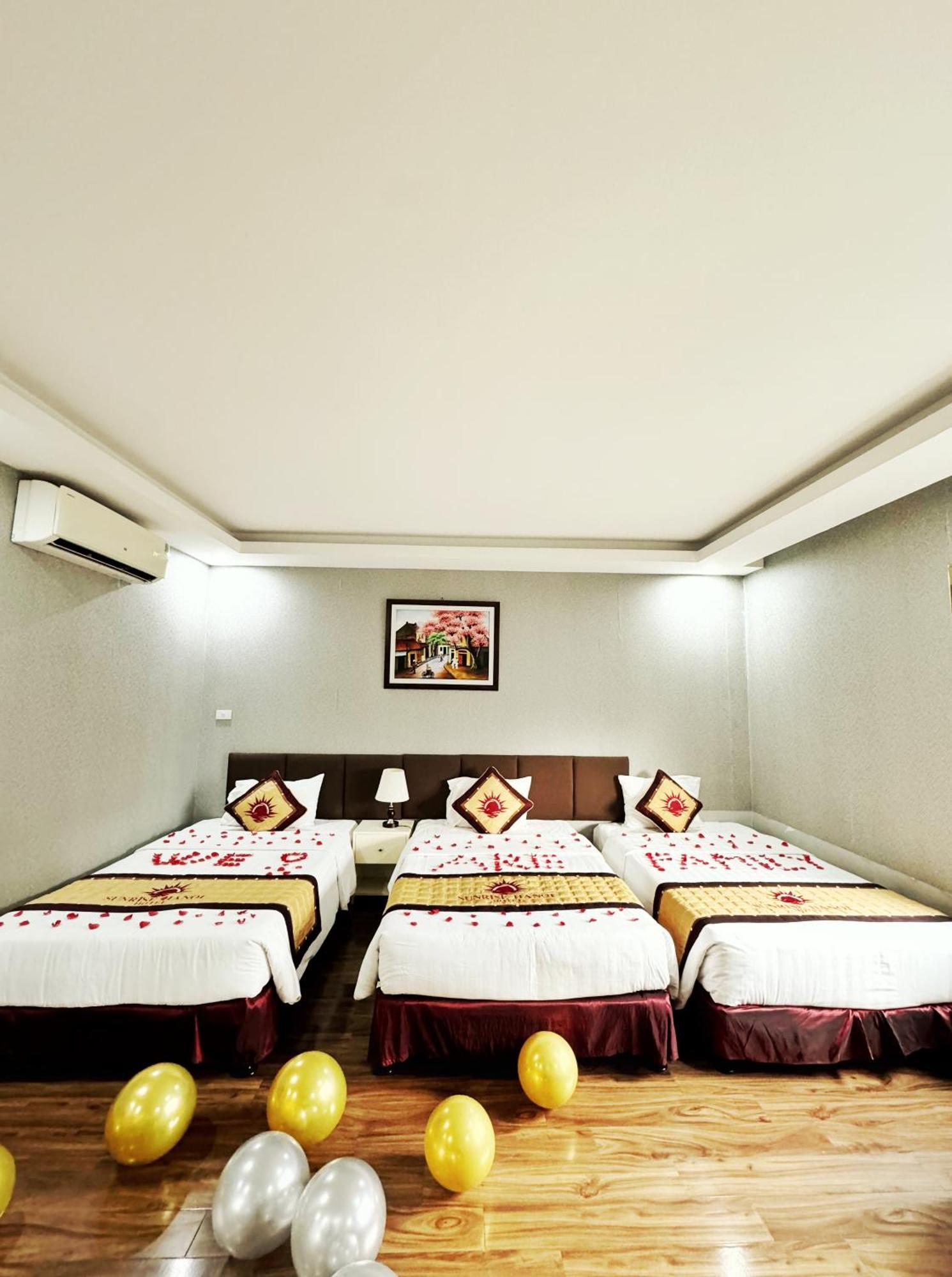 Sunrise Hanoi Hotel Екстер'єр фото