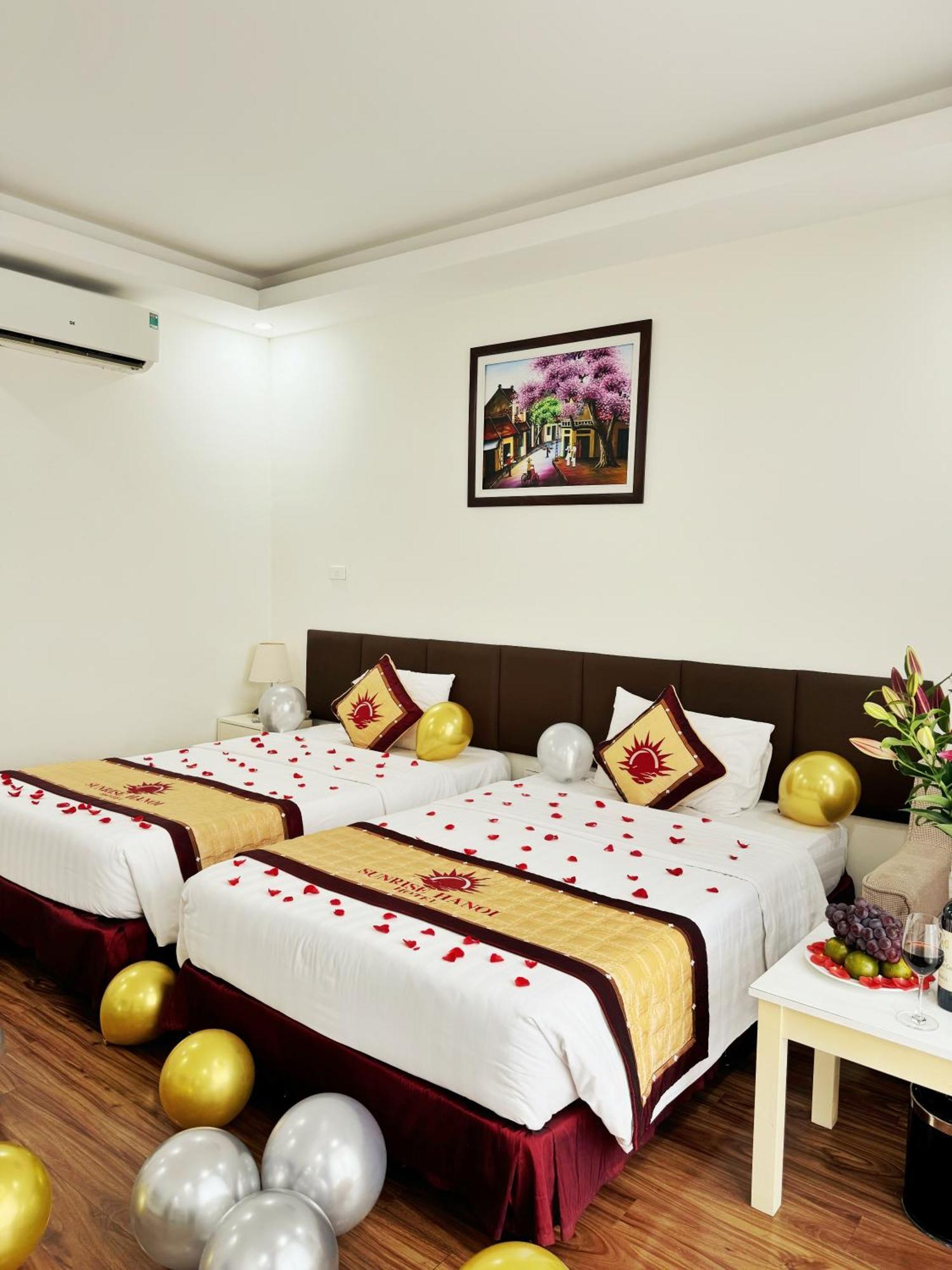 Sunrise Hanoi Hotel Екстер'єр фото