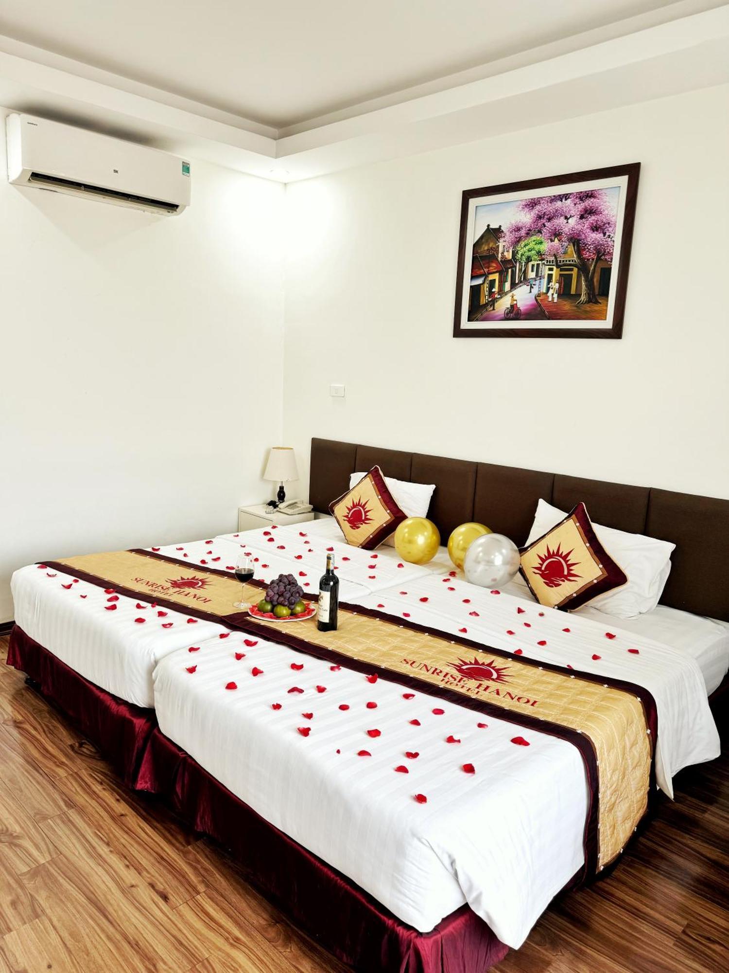 Sunrise Hanoi Hotel Екстер'єр фото