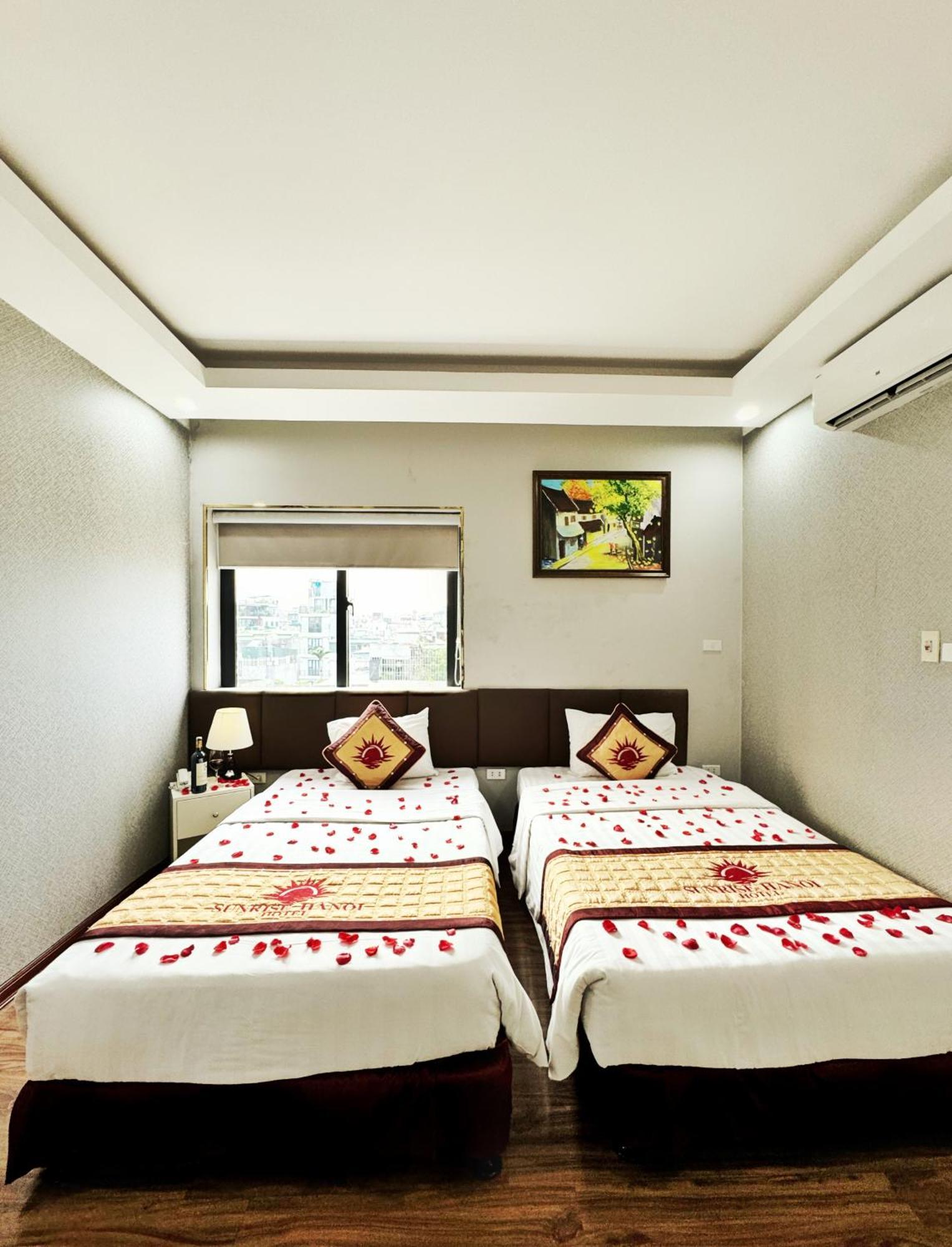 Sunrise Hanoi Hotel Екстер'єр фото