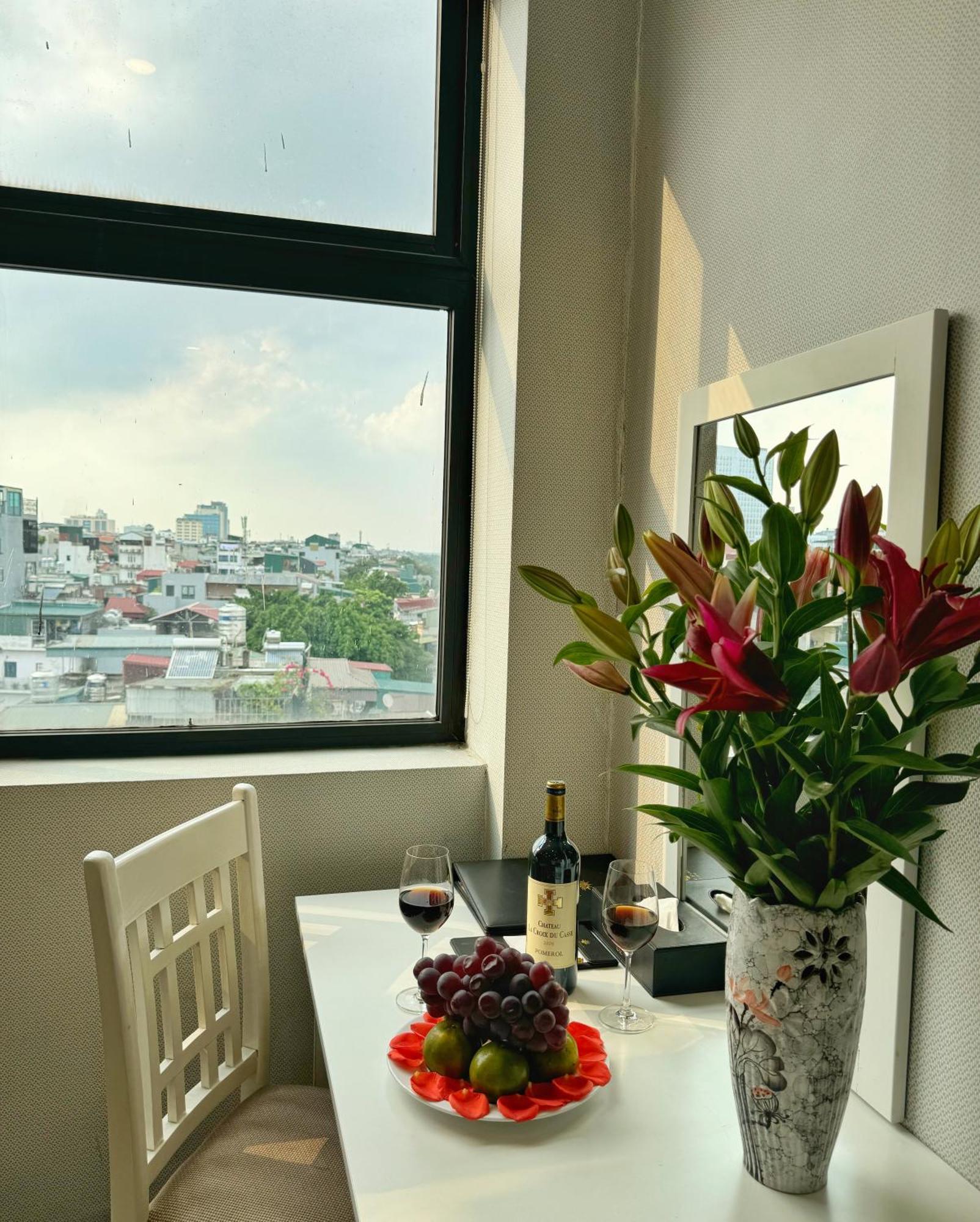 Sunrise Hanoi Hotel Екстер'єр фото